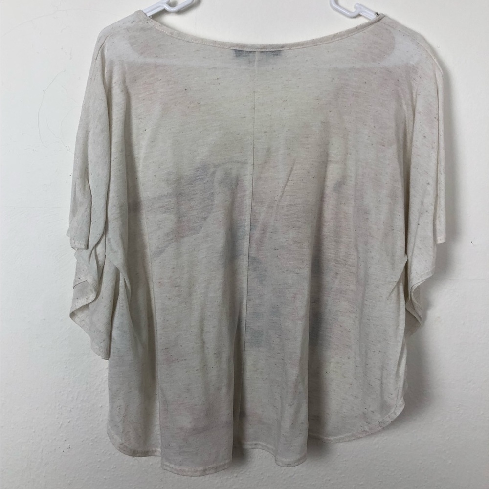 ✨Forever 21 Humming Bird Poncho Top✨ - Picture 3 of 4